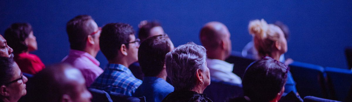 plugandplay-marquee Image of audience watching presentation